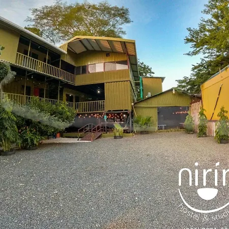 Nirimo Hostel And Studios